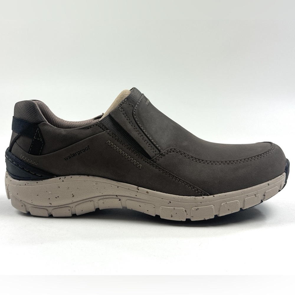Clarks Wave Plateau AP Taupe Nubuck Leather Womens Wide Shoes Sneakers 26174451